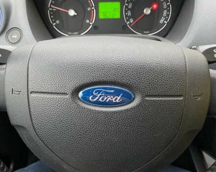 Белый Форд Фиеста, объемом двигателя 1.6 л и пробегом 222 тыс. км за 4400 $, фото 11 на Automoto.ua