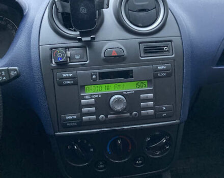 Белый Форд Фиеста, объемом двигателя 1.25 л и пробегом 277 тыс. км за 3350 $, фото 15 на Automoto.ua