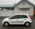 Белый Форд Фиеста, объемом двигателя 1.3 л и пробегом 228 тыс. км за 2899 $, фото 5 на Automoto.ua