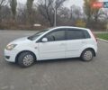 Белый Форд Фиеста, объемом двигателя 1.24 л и пробегом 185 тыс. км за 2950 $, фото 6 на Automoto.ua