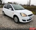 Білий Форд Фієста, об'ємом двигуна 1.2 л та пробігом 138 тис. км за 4000 $, фото 2 на Automoto.ua