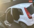 Білий Форд Фієста, об'ємом двигуна 1.3 л та пробігом 229 тис. км за 3950 $, фото 5 на Automoto.ua