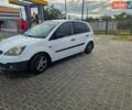 Білий Форд Фієста, об'ємом двигуна 1.24 л та пробігом 180 тис. км за 3800 $, фото 1 на Automoto.ua