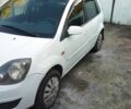 Білий Форд Фієста, об'ємом двигуна 1.2 л та пробігом 185 тис. км за 2850 $, фото 2 на Automoto.ua