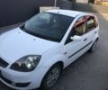 Білий Форд Фієста, об'ємом двигуна 1.25 л та пробігом 228 тис. км за 3998 $, фото 1 на Automoto.ua