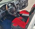 Білий Форд Фієста, об'ємом двигуна 1.3 л та пробігом 290 тис. км за 2800 $, фото 14 на Automoto.ua