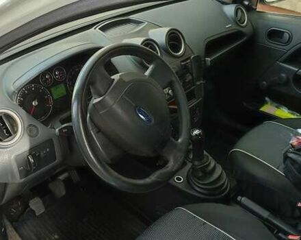 Белый Форд Фиеста, объемом двигателя 1.24 л и пробегом 174 тыс. км за 3600 $, фото 4 на Automoto.ua