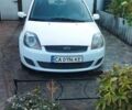 Білий Форд Фієста, об'ємом двигуна 1.2 л та пробігом 185 тис. км за 2850 $, фото 1 на Automoto.ua