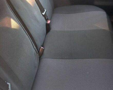 Белый Форд Фиеста, объемом двигателя 1.3 л и пробегом 225 тыс. км за 3200 $, фото 2 на Automoto.ua