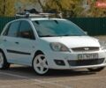 Білий Форд Фієста, об'ємом двигуна 1.3 л та пробігом 264 тис. км за 3200 $, фото 1 на Automoto.ua