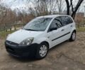 Білий Форд Фієста, об'ємом двигуна 1.3 л та пробігом 290 тис. км за 2800 $, фото 1 на Automoto.ua