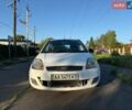 Білий Форд Фієста, об'ємом двигуна 1.24 л та пробігом 139 тис. км за 2700 $, фото 1 на Automoto.ua