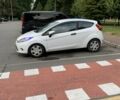 Белый Форд Фиеста, объемом двигателя 1.4 л и пробегом 300 тыс. км за 4800 $, фото 1 на Automoto.ua