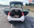 Білий Форд Фієста, об'ємом двигуна 1.4 л та пробігом 265 тис. км за 5500 $, фото 9 на Automoto.ua