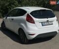 Белый Форд Фиеста, объемом двигателя 1.4 л и пробегом 181 тыс. км за 4999 $, фото 5 на Automoto.ua