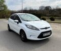Белый Форд Фиеста, объемом двигателя 1.2 л и пробегом 226 тыс. км за 4599 $, фото 1 на Automoto.ua