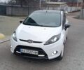 Білий Форд Фієста, об'ємом двигуна 1.4 л та пробігом 131 тис. км за 7000 $, фото 1 на Automoto.ua