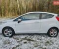 Белый Форд Фиеста, объемом двигателя 1.25 л и пробегом 190 тыс. км за 5600 $, фото 3 на Automoto.ua