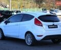 Білий Форд Фієста, об'ємом двигуна 1.2 л та пробігом 215 тис. км за 5500 $, фото 3 на Automoto.ua