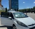 Білий Форд Фієста, об'ємом двигуна 1.25 л та пробігом 269 тис. км за 5000 $, фото 2 на Automoto.ua