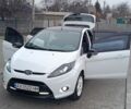 Білий Форд Фієста, об'ємом двигуна 1.4 л та пробігом 131 тис. км за 7000 $, фото 9 на Automoto.ua