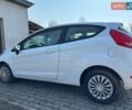 Белый Форд Фиеста, объемом двигателя 1.25 л и пробегом 271 тыс. км за 4500 $, фото 2 на Automoto.ua