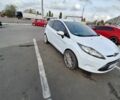 Білий Форд Фієста, об'ємом двигуна 1.2 л та пробігом 215 тис. км за 5500 $, фото 3 на Automoto.ua
