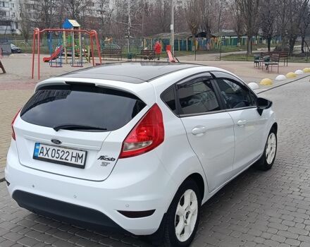 Білий Форд Фієста, об'ємом двигуна 1.4 л та пробігом 131 тис. км за 7000 $, фото 15 на Automoto.ua