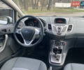 Білий Форд Фієста, об'ємом двигуна 1.39 л та пробігом 158 тис. км за 6800 $, фото 1 на Automoto.ua