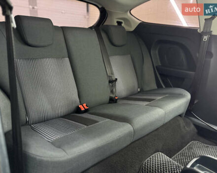 Белый Форд Фиеста, объемом двигателя 1.24 л и пробегом 158 тыс. км за 5200 $, фото 16 на Automoto.ua