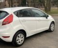 Білий Форд Фієста, об'ємом двигуна 1.4 л та пробігом 158 тис. км за 6800 $, фото 6 на Automoto.ua
