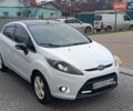 Білий Форд Фієста, об'ємом двигуна 1.4 л та пробігом 131 тис. км за 7000 $, фото 7 на Automoto.ua