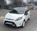 Білий Форд Фієста, об'ємом двигуна 1.4 л та пробігом 131 тис. км за 7000 $, фото 2 на Automoto.ua