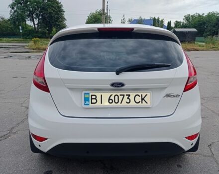 Белый Форд Фиеста, объемом двигателя 1.4 л и пробегом 70 тыс. км за 6999 $, фото 3 на Automoto.ua
