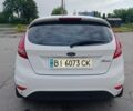 Белый Форд Фиеста, объемом двигателя 1.4 л и пробегом 70 тыс. км за 6999 $, фото 3 на Automoto.ua