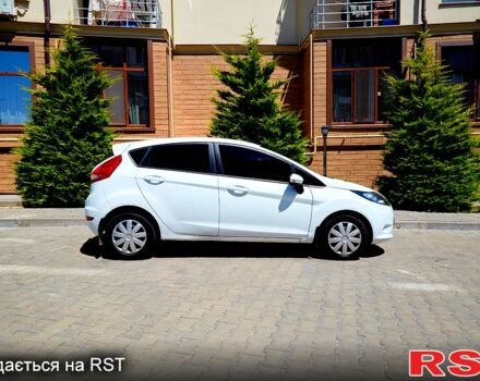Белый Форд Фиеста, объемом двигателя 1.2 л и пробегом 139 тыс. км за 5800 $, фото 3 на Automoto.ua