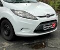Білий Форд Фієста, об'ємом двигуна 1.4 л та пробігом 240 тис. км за 5990 $, фото 3 на Automoto.ua