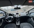 Белый Форд Фиеста, объемом двигателя 1.39 л и пробегом 270 тыс. км за 6100 $, фото 7 на Automoto.ua