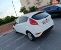 Білий Форд Фієста, об'ємом двигуна 1.24 л та пробігом 215 тис. км за 5500 $, фото 6 на Automoto.ua