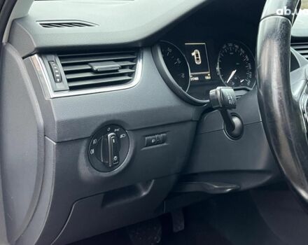 Белый Форд Фиеста, объемом двигателя 1.4 л и пробегом 240 тыс. км за 5990 $, фото 31 на Automoto.ua