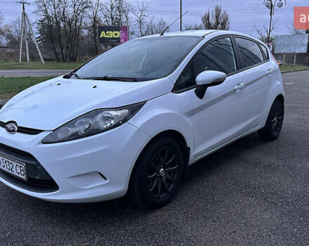 Белый Форд Фиеста, объемом двигателя 1.4 л и пробегом 220 тыс. км за 6950 $, фото 20 на Automoto.ua