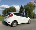 Белый Форд Фиеста, объемом двигателя 1.4 л и пробегом 155 тыс. км за 5600 $, фото 3 на Automoto.ua