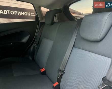 Білий Форд Фієста, об'ємом двигуна 1.39 л та пробігом 222 тис. км за 6800 $, фото 18 на Automoto.ua