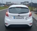 Белый Форд Фиеста, объемом двигателя 1.24 л и пробегом 264 тыс. км за 5500 $, фото 1 на Automoto.ua