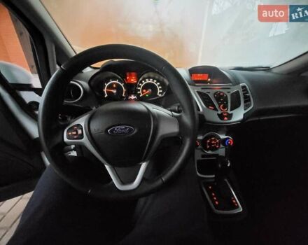 Белый Форд Фиеста, объемом двигателя 1.4 л и пробегом 198 тыс. км за 6700 $, фото 1 на Automoto.ua