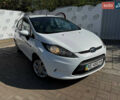 Форд Фиеста 2011 в Днепре (Днепропетровске) на Automoto.ua Белый Форд Фиеста, объемом двигателя 1.4 л и пробегом 160 тыс. км за 5999 $, фото 1 на Automoto.ua