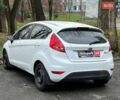 Білий Форд Фієста, об'ємом двигуна 1.4 л та пробігом 240 тис. км за 5990 $, фото 14 на Automoto.ua