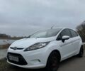 Белый Форд Фиеста, объемом двигателя 1.2 л и пробегом 163 тыс. км за 7000 $, фото 4 на Automoto.ua