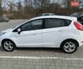 Белый Форд Фиеста, объемом двигателя 1.4 л и пробегом 234 тыс. км за 5000 $, фото 1 на Automoto.ua