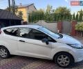 Белый Форд Фиеста, объемом двигателя 1.4 л и пробегом 199 тыс. км за 5000 $, фото 3 на Automoto.ua